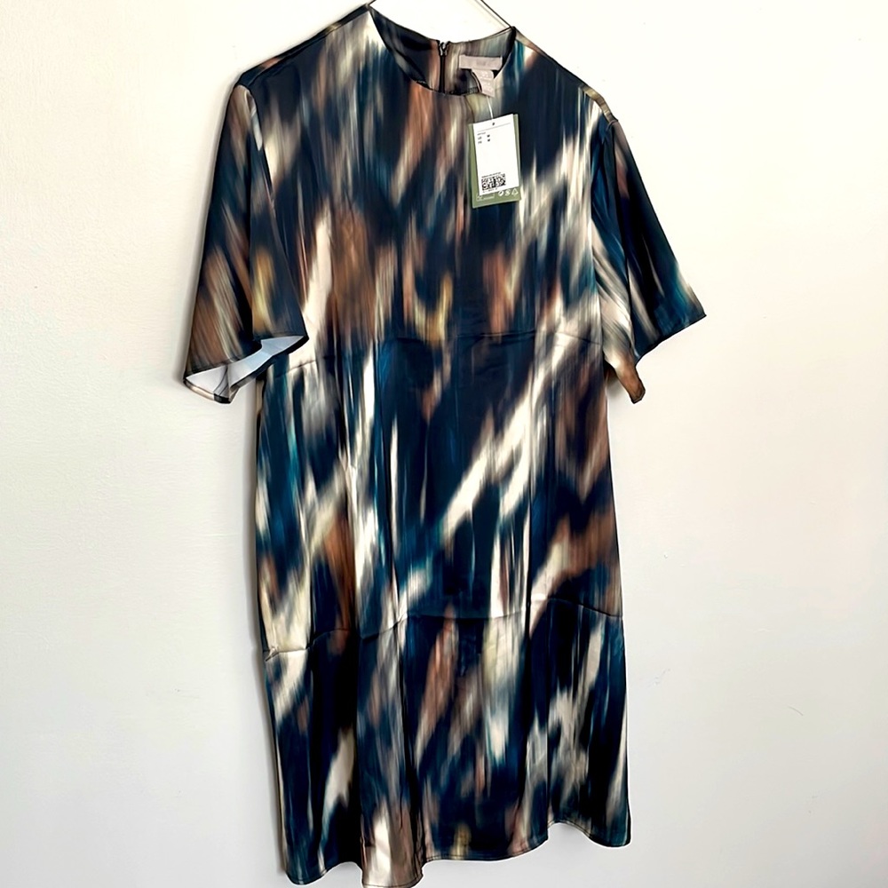 NWT Satin tee shirt dress